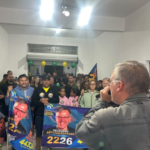 Delegado Antonio Furtado inaugura comitê em Pinheiral 